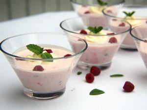 Как сделать коктейль с йогуртом