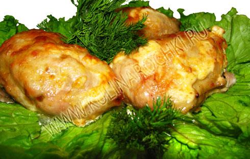 Фаршированное куриное филе сыром, ананасом и ветчиной рецепт фото
